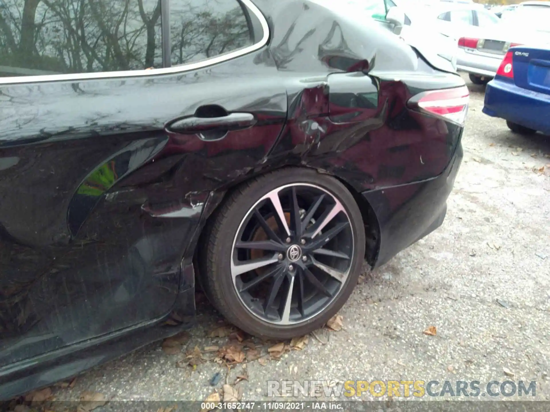 6 Photograph of a damaged car 4T1K61BK3LU008422 TOYOTA CAMRY 2020