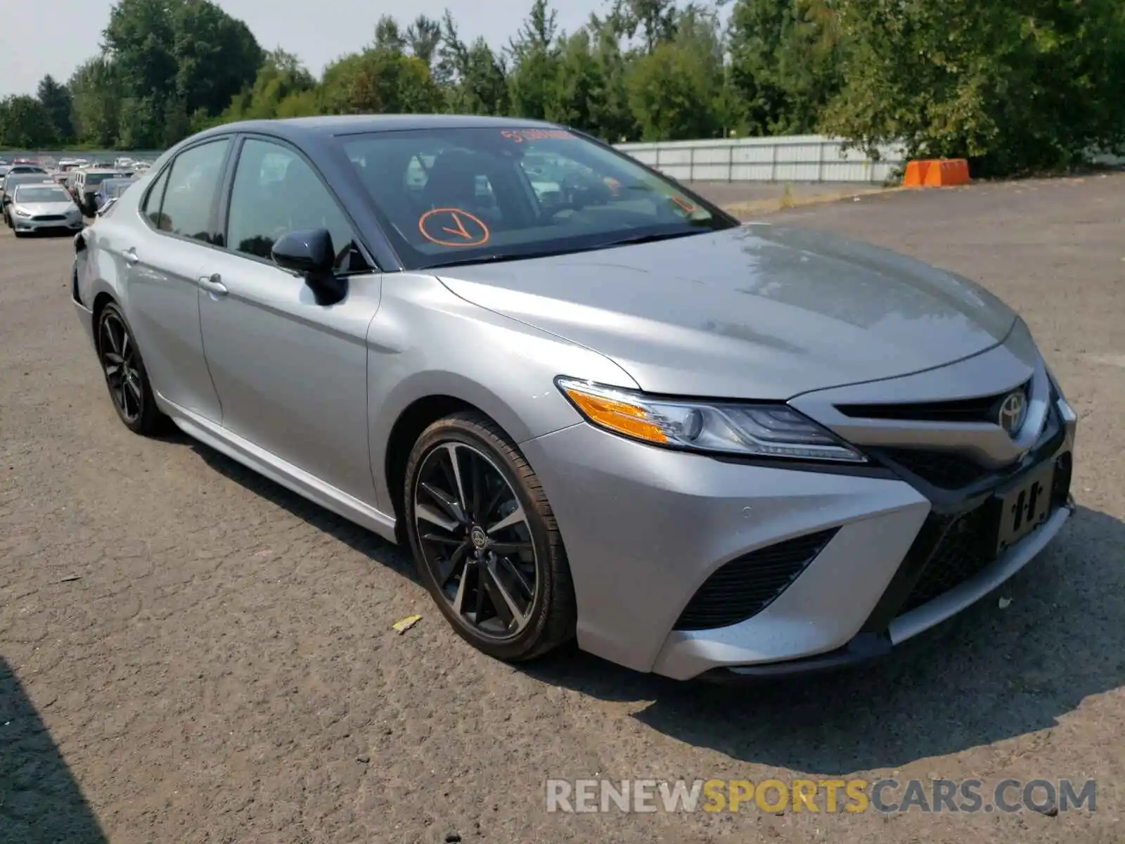 1 Photograph of a damaged car 4T1K61BK5LU001763 TOYOTA CAMRY 2020