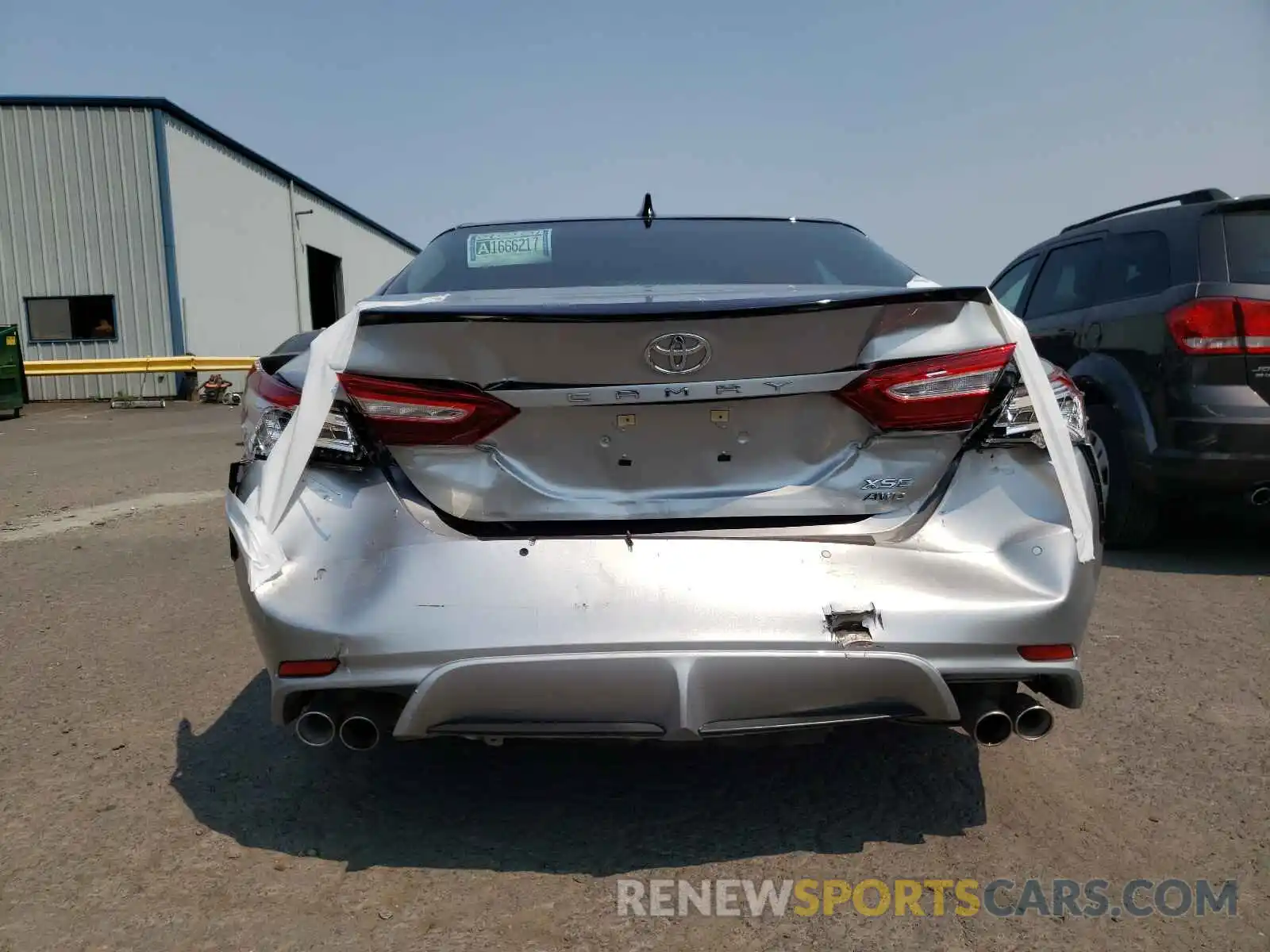 9 Photograph of a damaged car 4T1K61BK5LU001763 TOYOTA CAMRY 2020