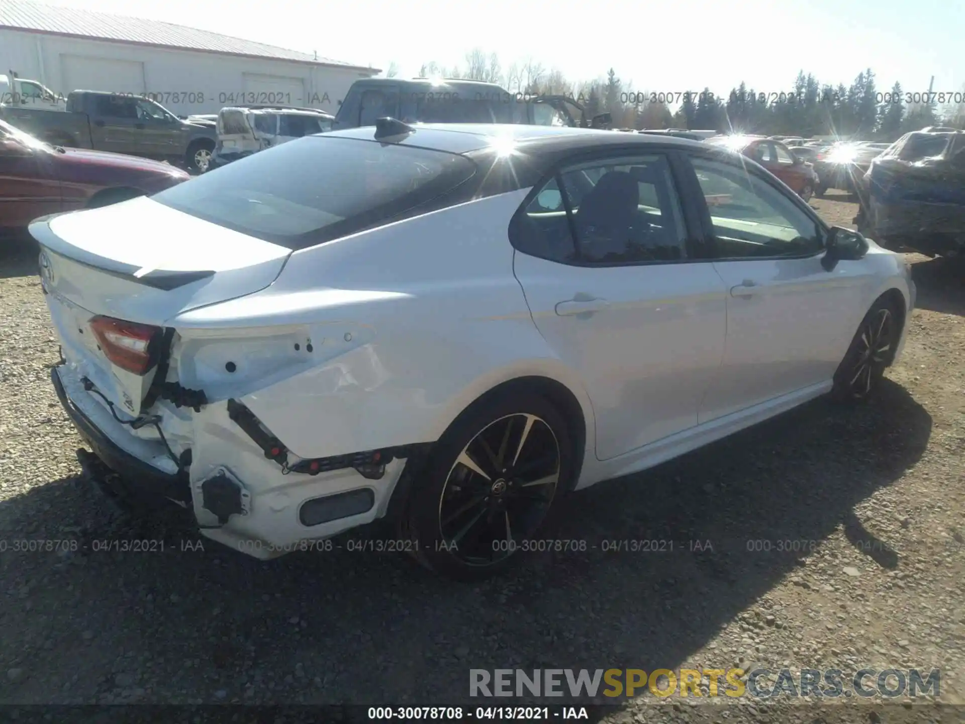 4 Photograph of a damaged car 4T1K61BK5LU011208 TOYOTA CAMRY 2020