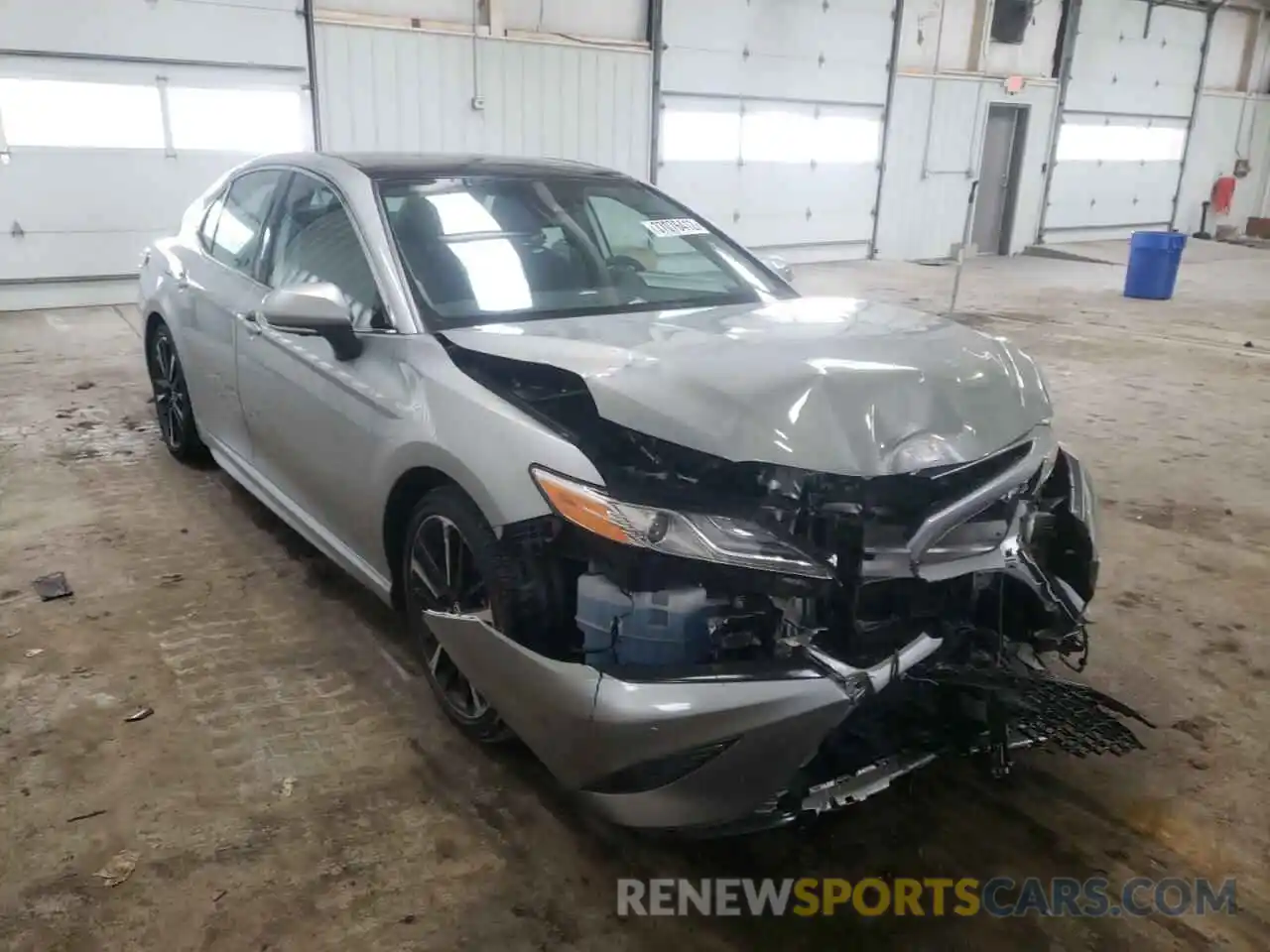 1 Photograph of a damaged car 4T1K61BK6LU001478 TOYOTA CAMRY 2020