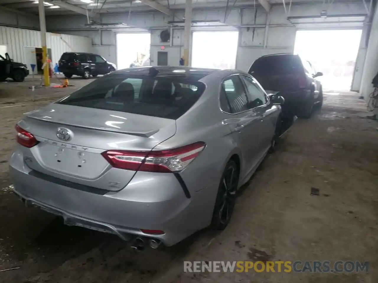 4 Photograph of a damaged car 4T1K61BK6LU001478 TOYOTA CAMRY 2020