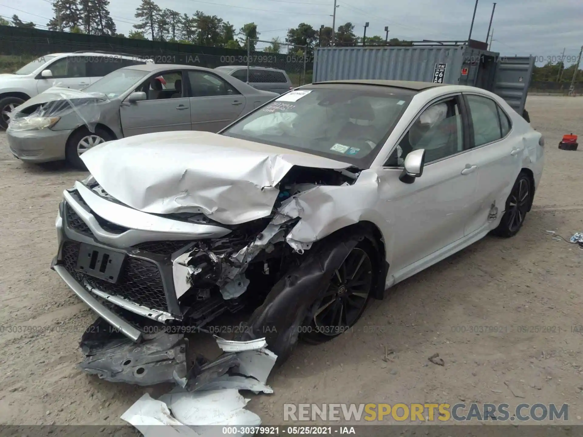 2 Photograph of a damaged car 4T1K61BK6LU018281 TOYOTA CAMRY 2020