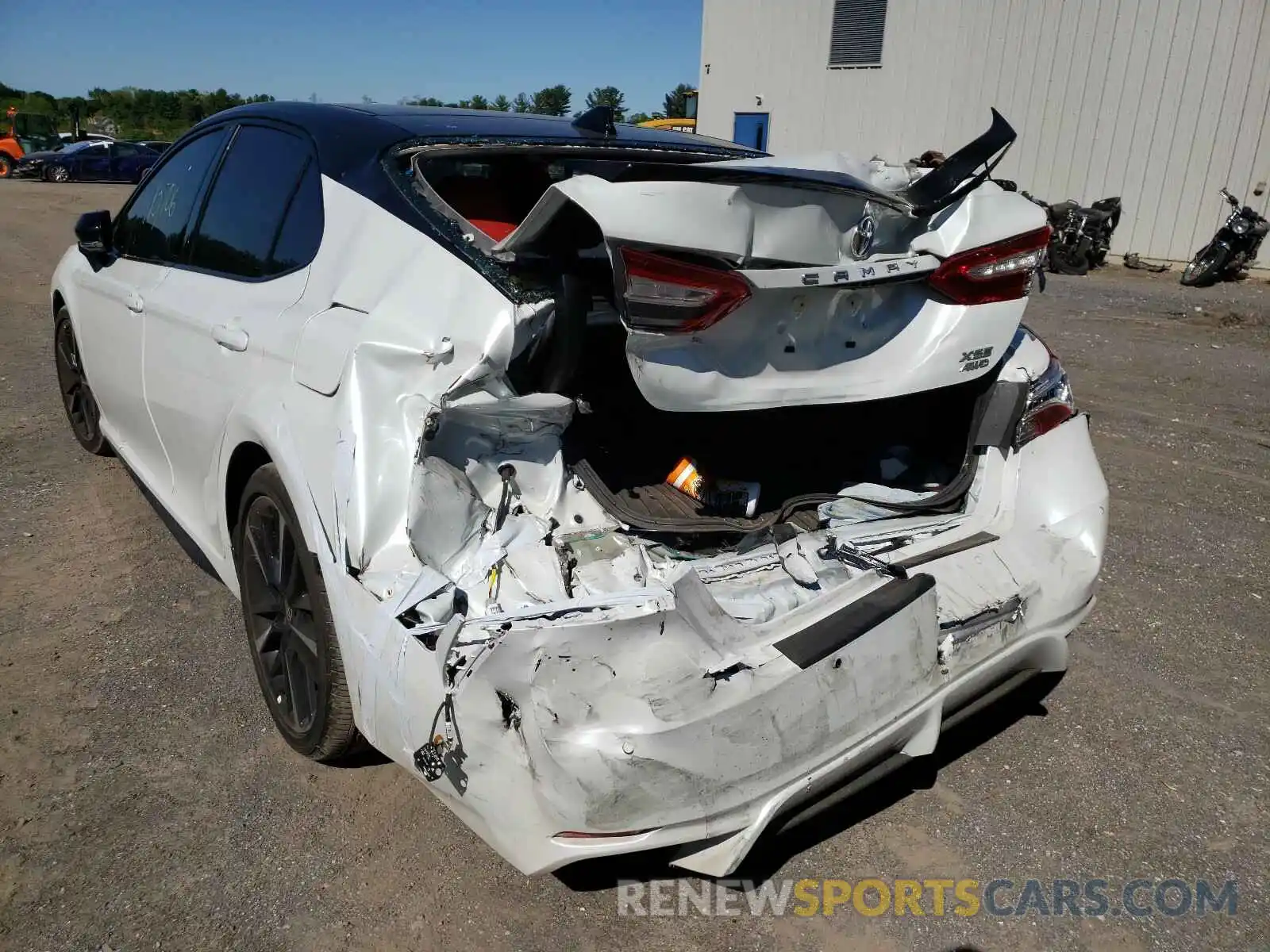 9 Photograph of a damaged car 4T1K61BK7LU013784 TOYOTA CAMRY 2020