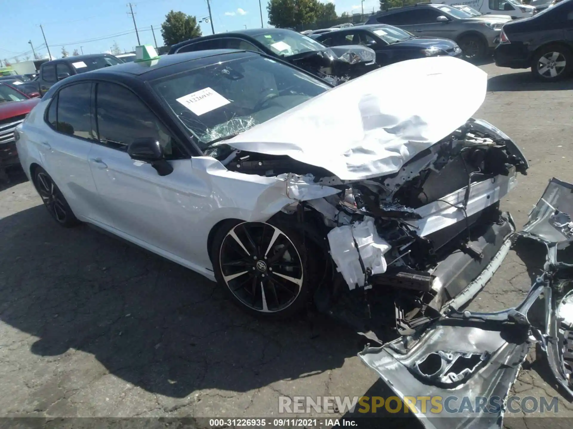 1 Photograph of a damaged car 4T1K61BK8LU010747 TOYOTA CAMRY 2020