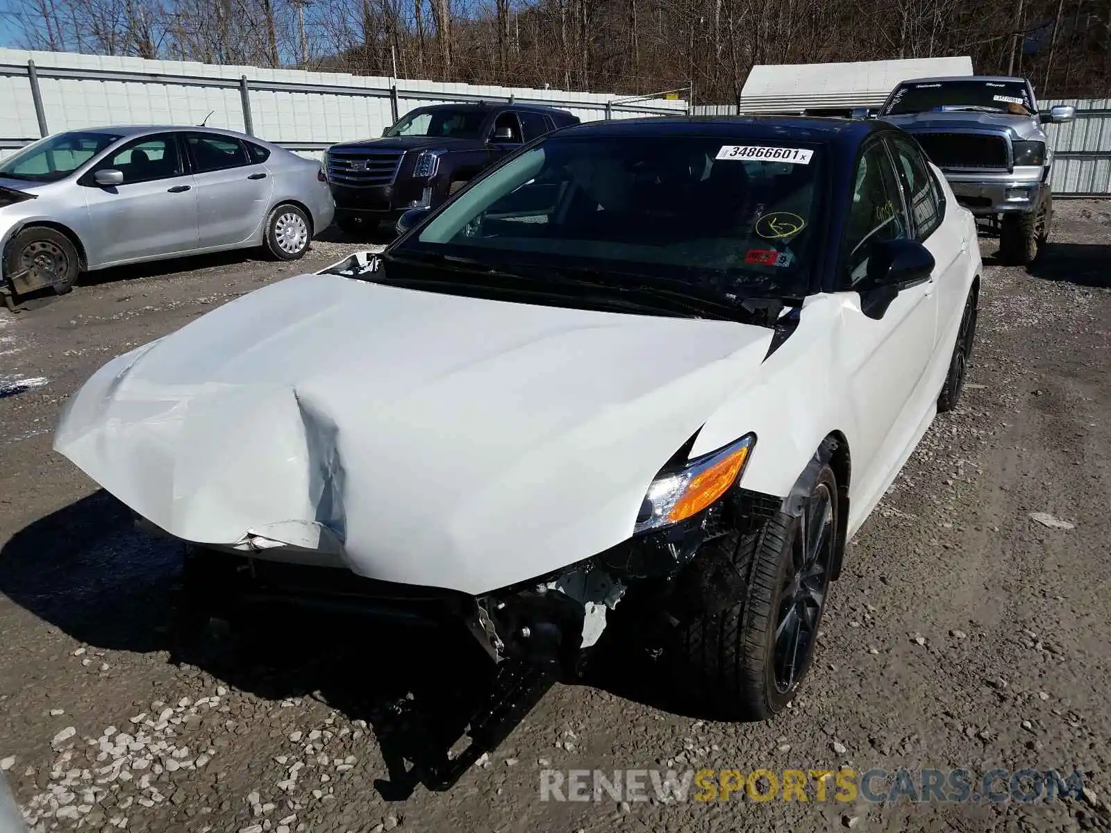 2 Photograph of a damaged car 4T1K61BK8LU014586 TOYOTA CAMRY 2020