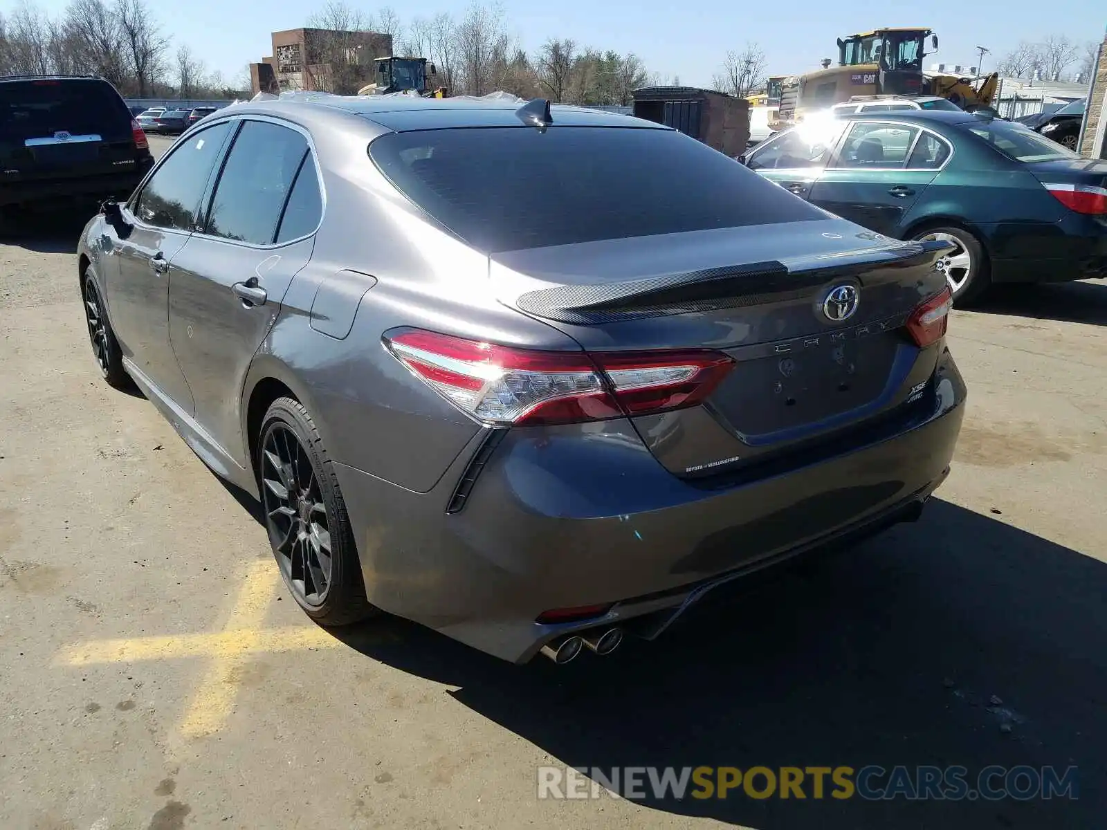 3 Photograph of a damaged car 4T1K61BK8LU017939 TOYOTA CAMRY 2020