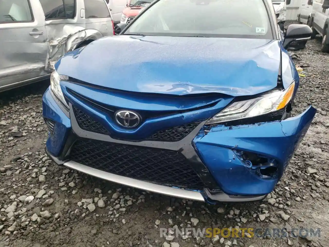 9 Photograph of a damaged car 4T1K61BK9LU008568 TOYOTA CAMRY 2020