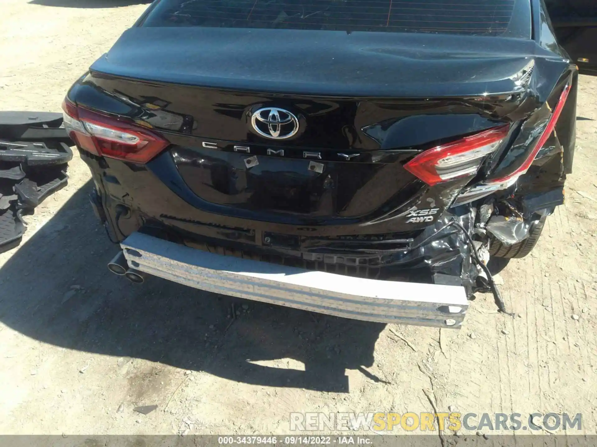 6 Photograph of a damaged car 4T1K61BKXLU010202 TOYOTA CAMRY 2020