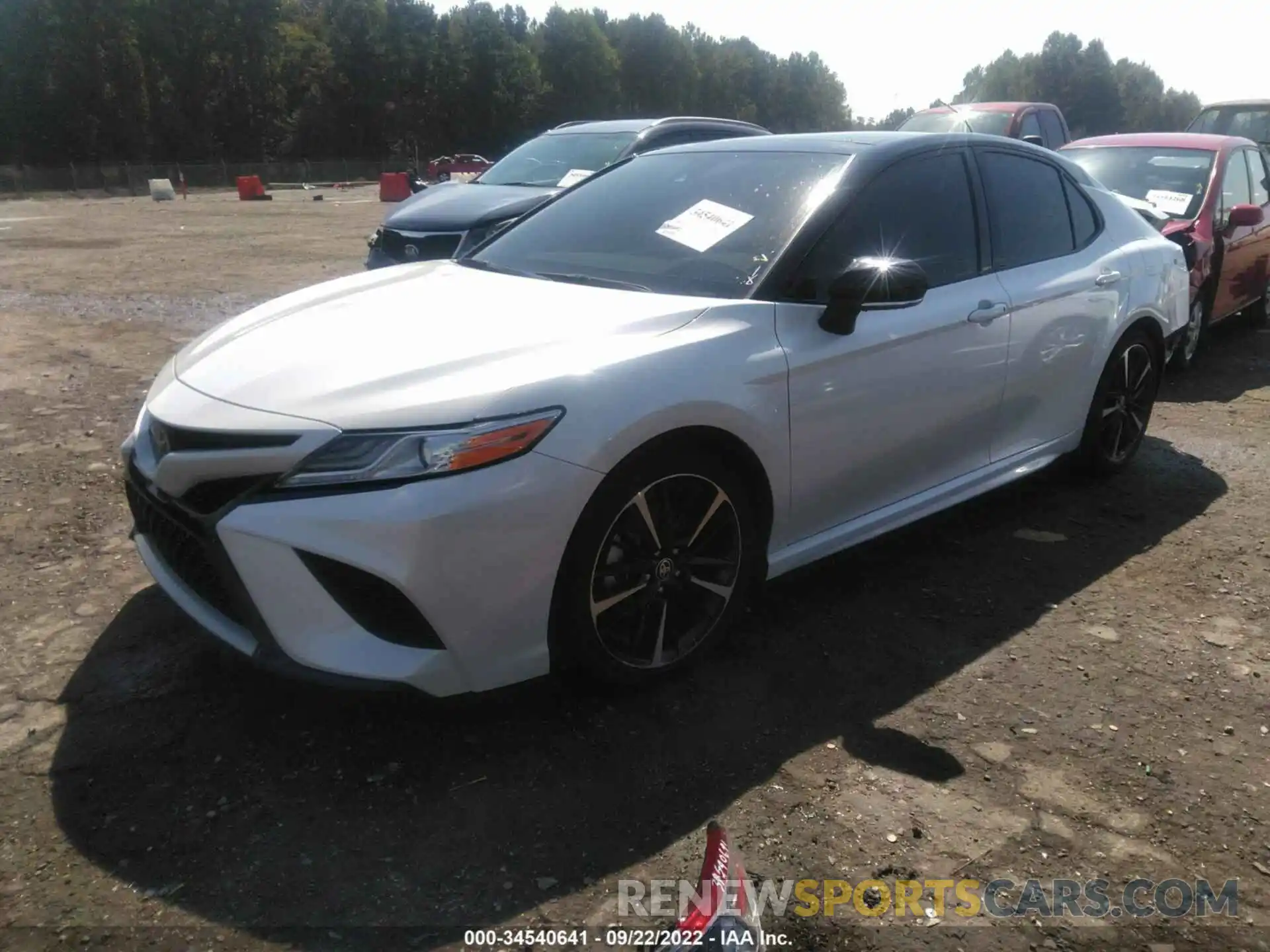 2 Photograph of a damaged car 4T1K61BKXLU011205 TOYOTA CAMRY 2020