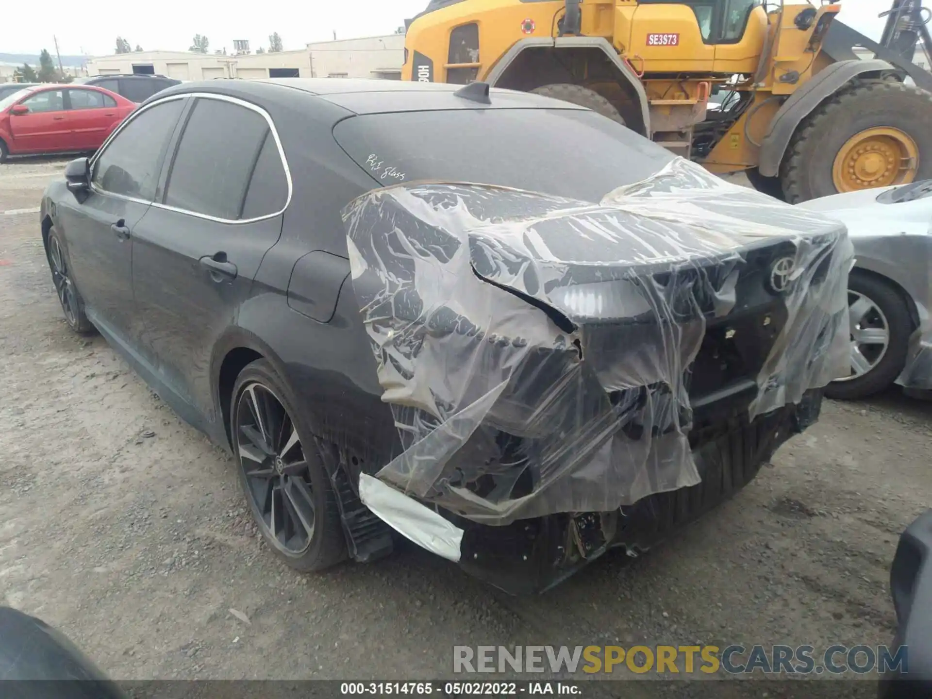 3 Photograph of a damaged car 4T1K61BKXLU014024 TOYOTA CAMRY 2020