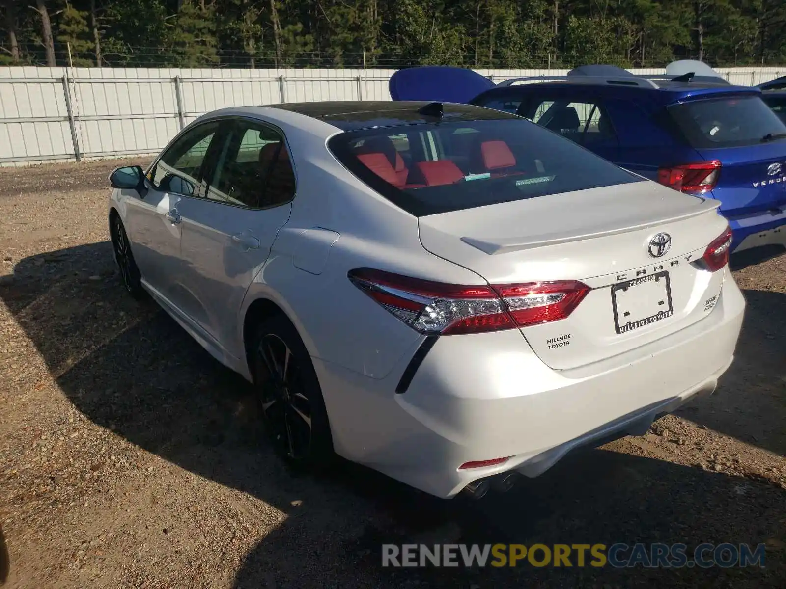 3 Photograph of a damaged car 4T1K61BKXLU018316 TOYOTA CAMRY 2020