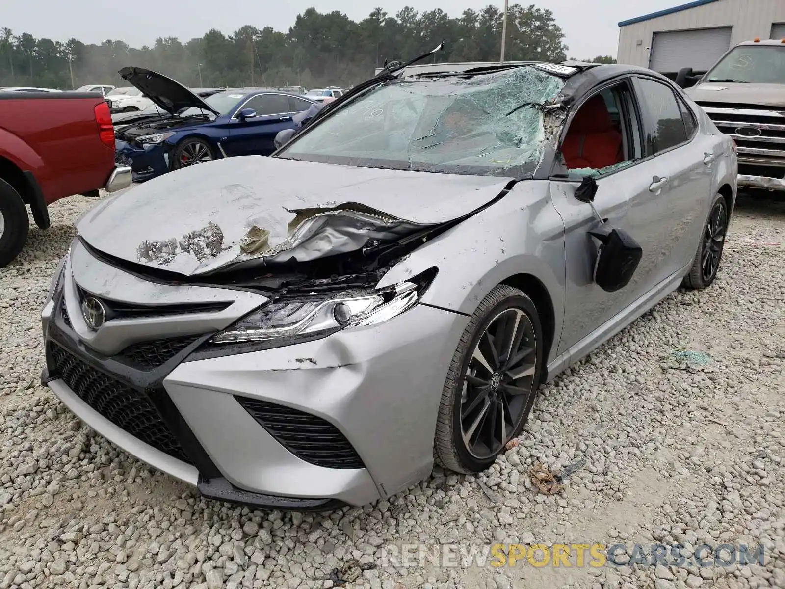 2 Photograph of a damaged car 4T1KZ1AK0LU042746 TOYOTA CAMRY 2020