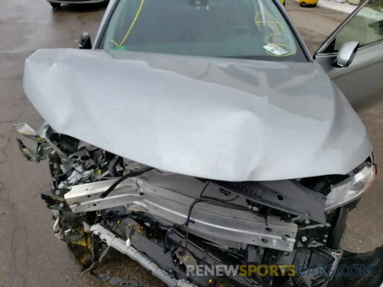 7 Photograph of a damaged car 4T1KZ1AK0LU045193 TOYOTA CAMRY 2020