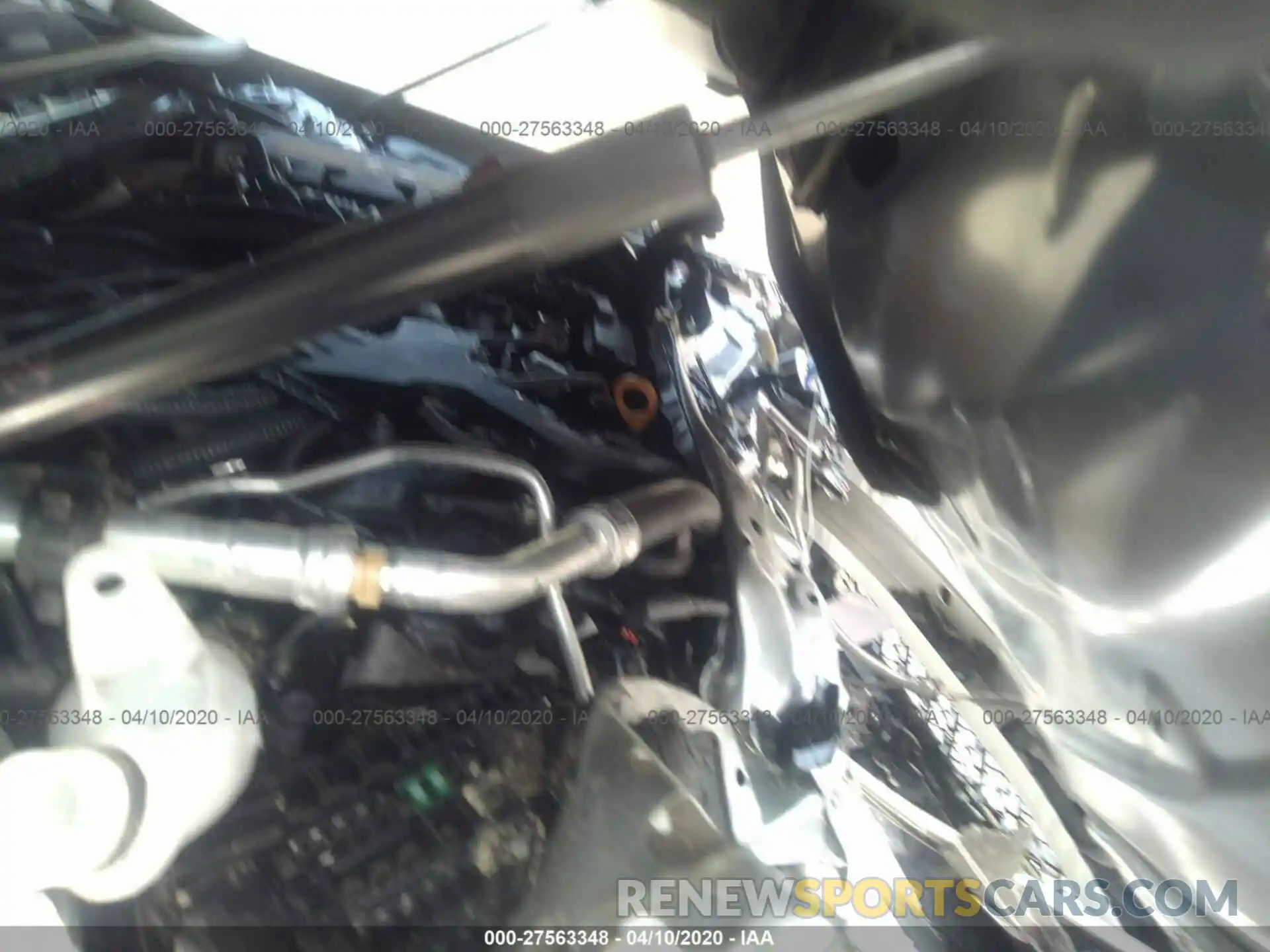 10 Photograph of a damaged car 4T1KZ1AK2LU033918 TOYOTA CAMRY 2020