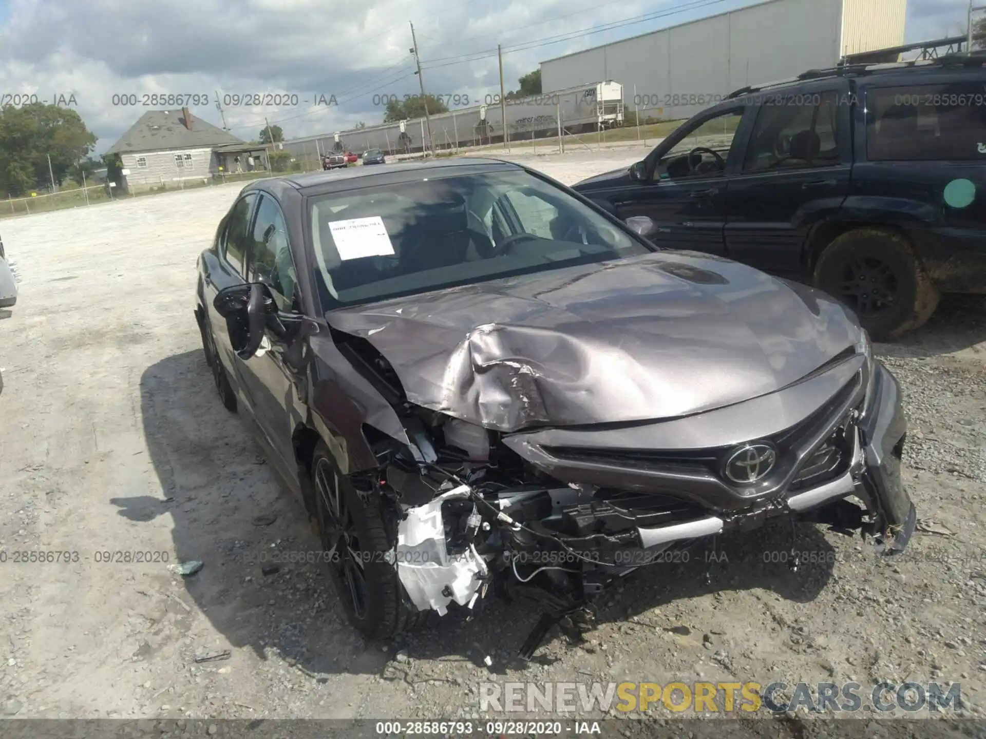 1 Photograph of a damaged car 4T1KZ1AK2LU044627 TOYOTA CAMRY 2020