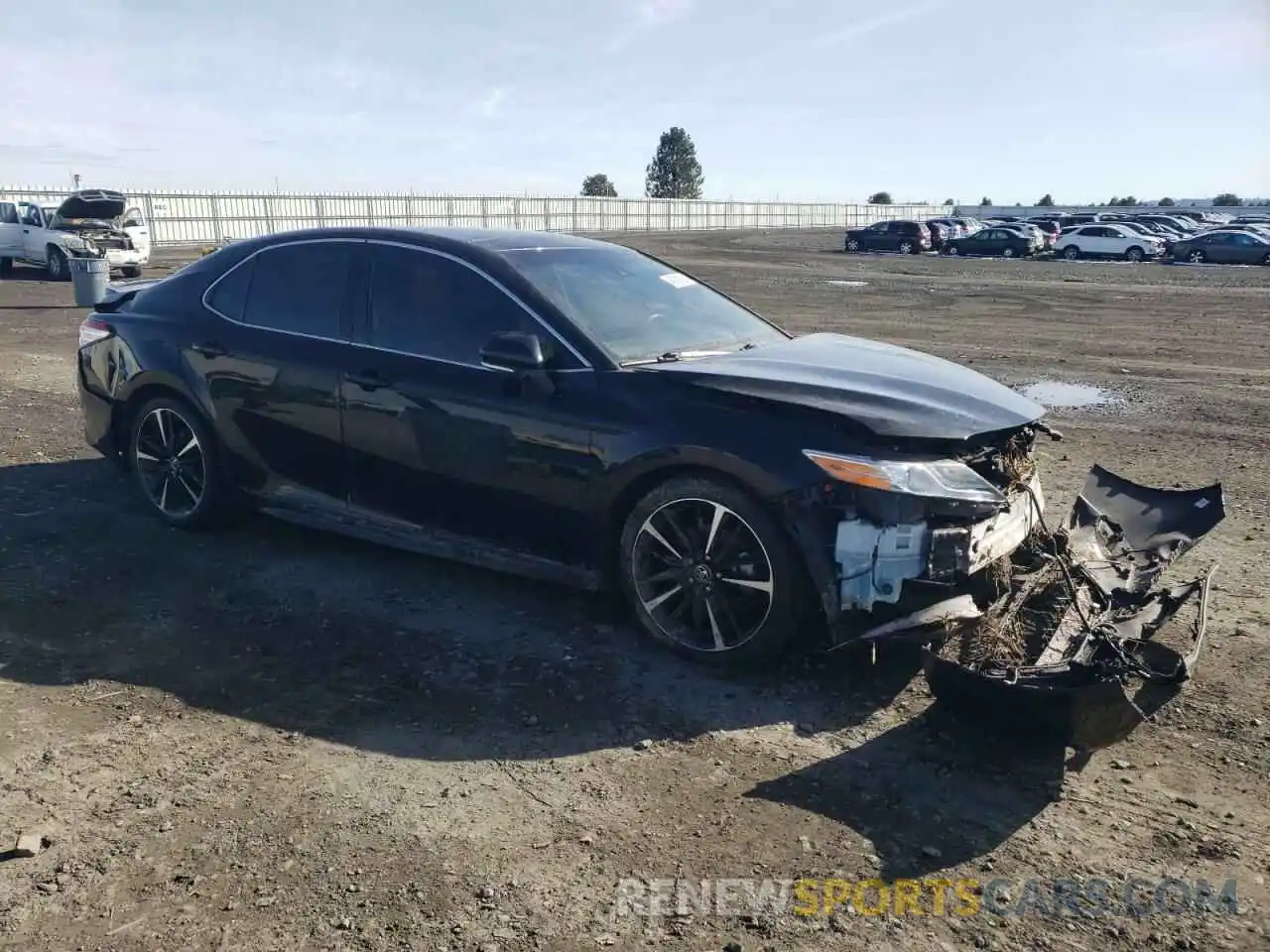 4 Photograph of a damaged car 4T1KZ1AK3LU035547 TOYOTA CAMRY 2020