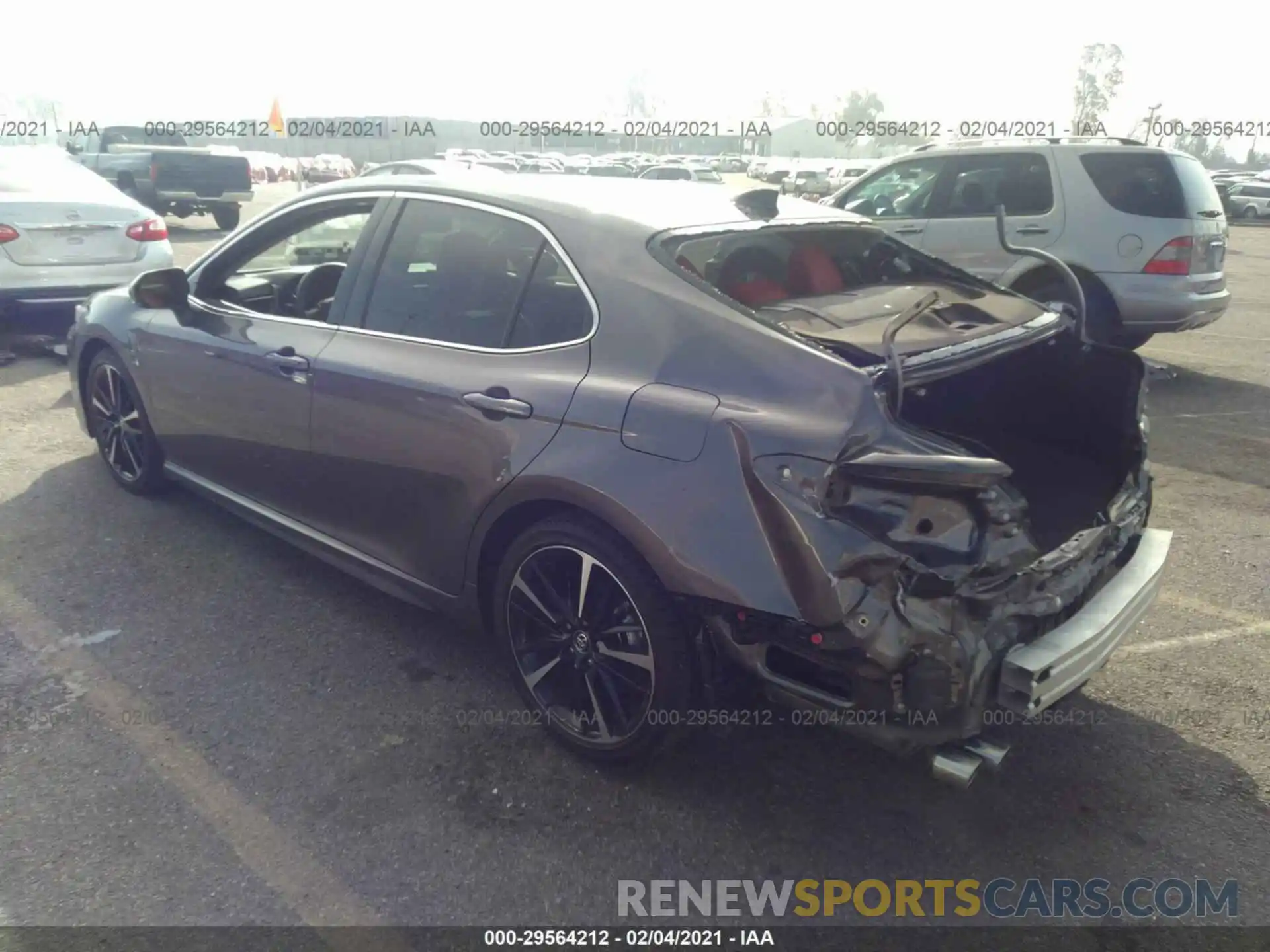 3 Photograph of a damaged car 4T1KZ1AK3LU036133 TOYOTA CAMRY 2020