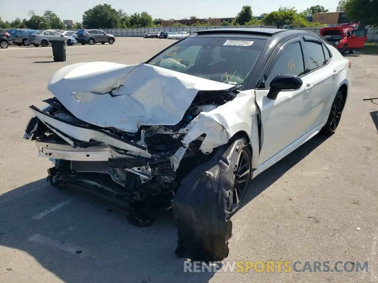 2 Photograph of a damaged car 4T1KZ1AK3LU045804 TOYOTA CAMRY 2020