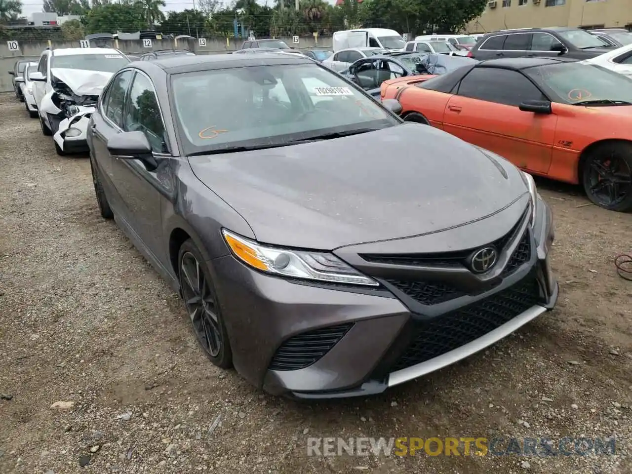 1 Photograph of a damaged car 4T1KZ1AK5LU041141 TOYOTA CAMRY 2020