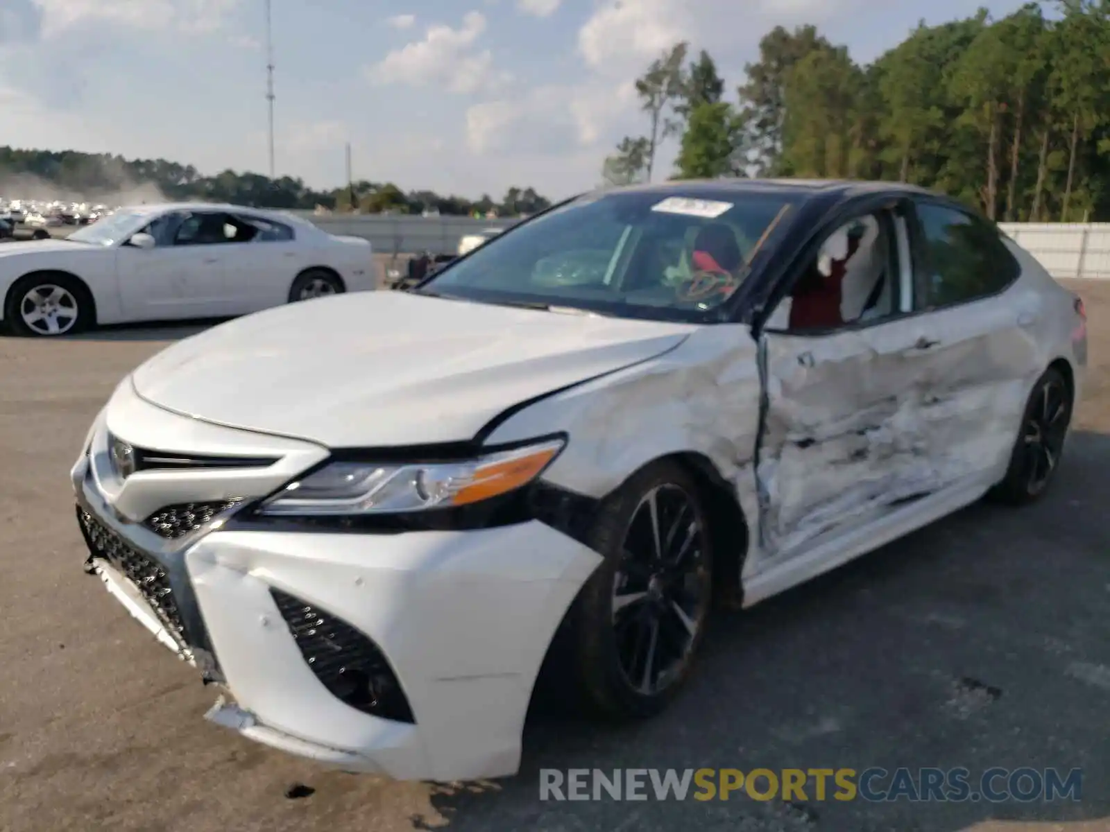 2 Photograph of a damaged car 4T1KZ1AK5LU041883 TOYOTA CAMRY 2020