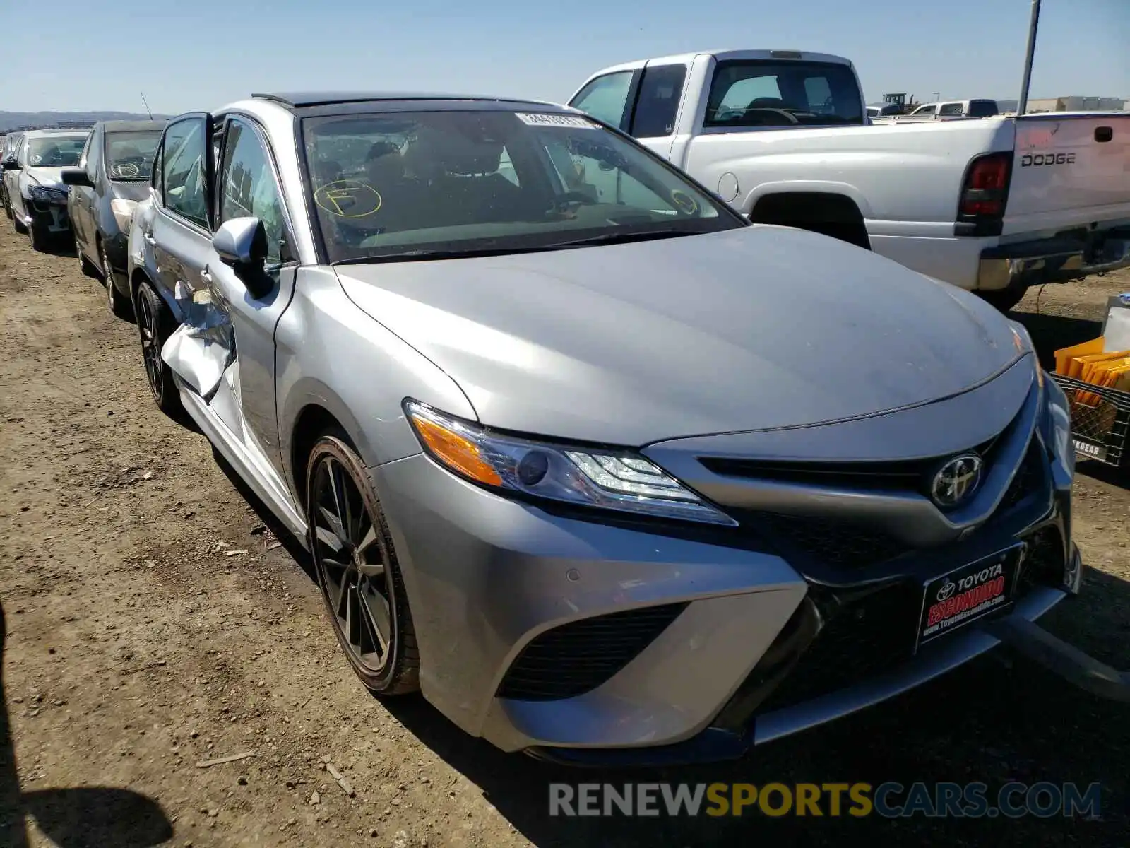 1 Photograph of a damaged car 4T1KZ1AK6LU043691 TOYOTA CAMRY 2020