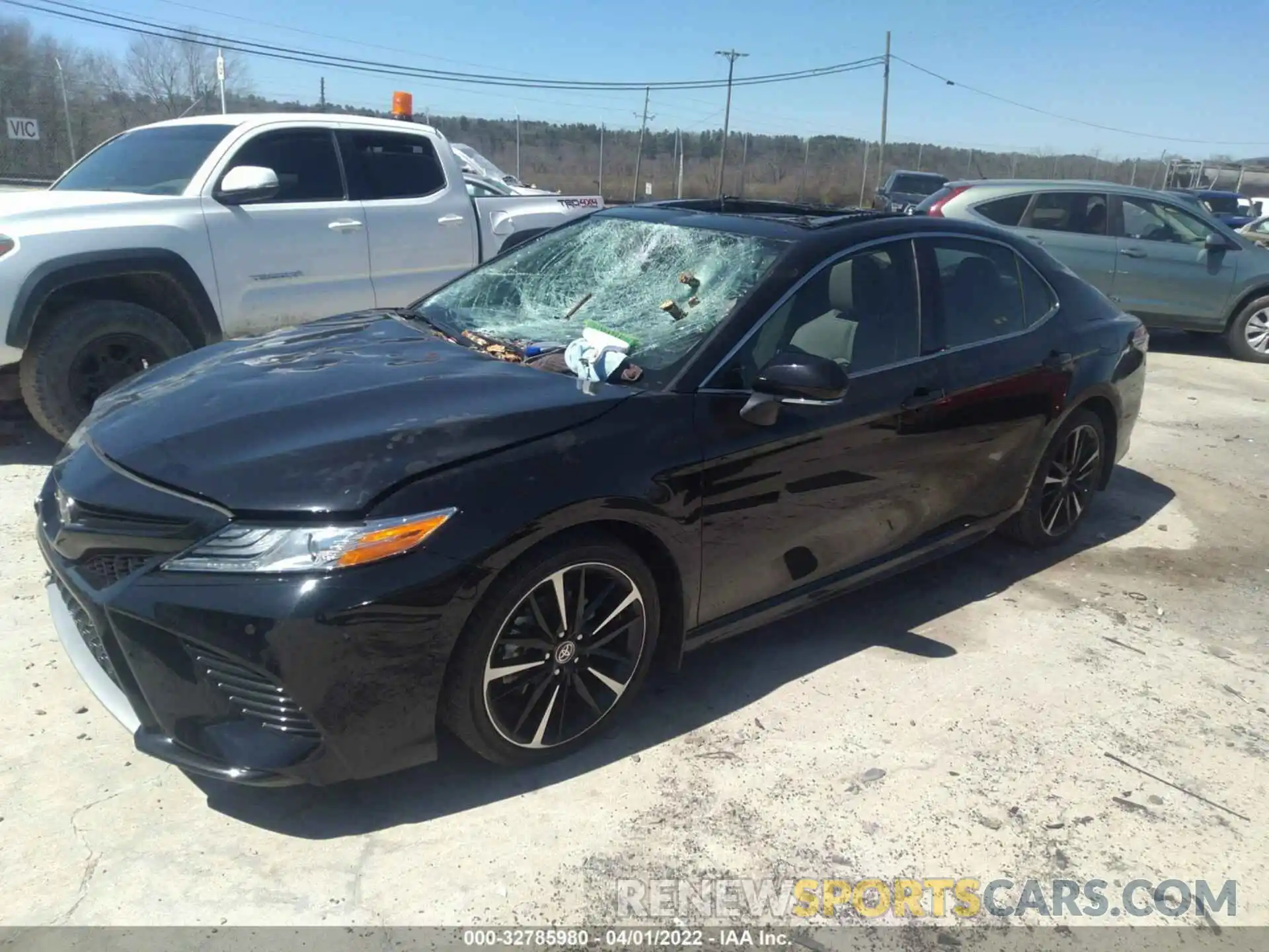 2 Photograph of a damaged car 4T1KZ1AK6LU044064 TOYOTA CAMRY 2020