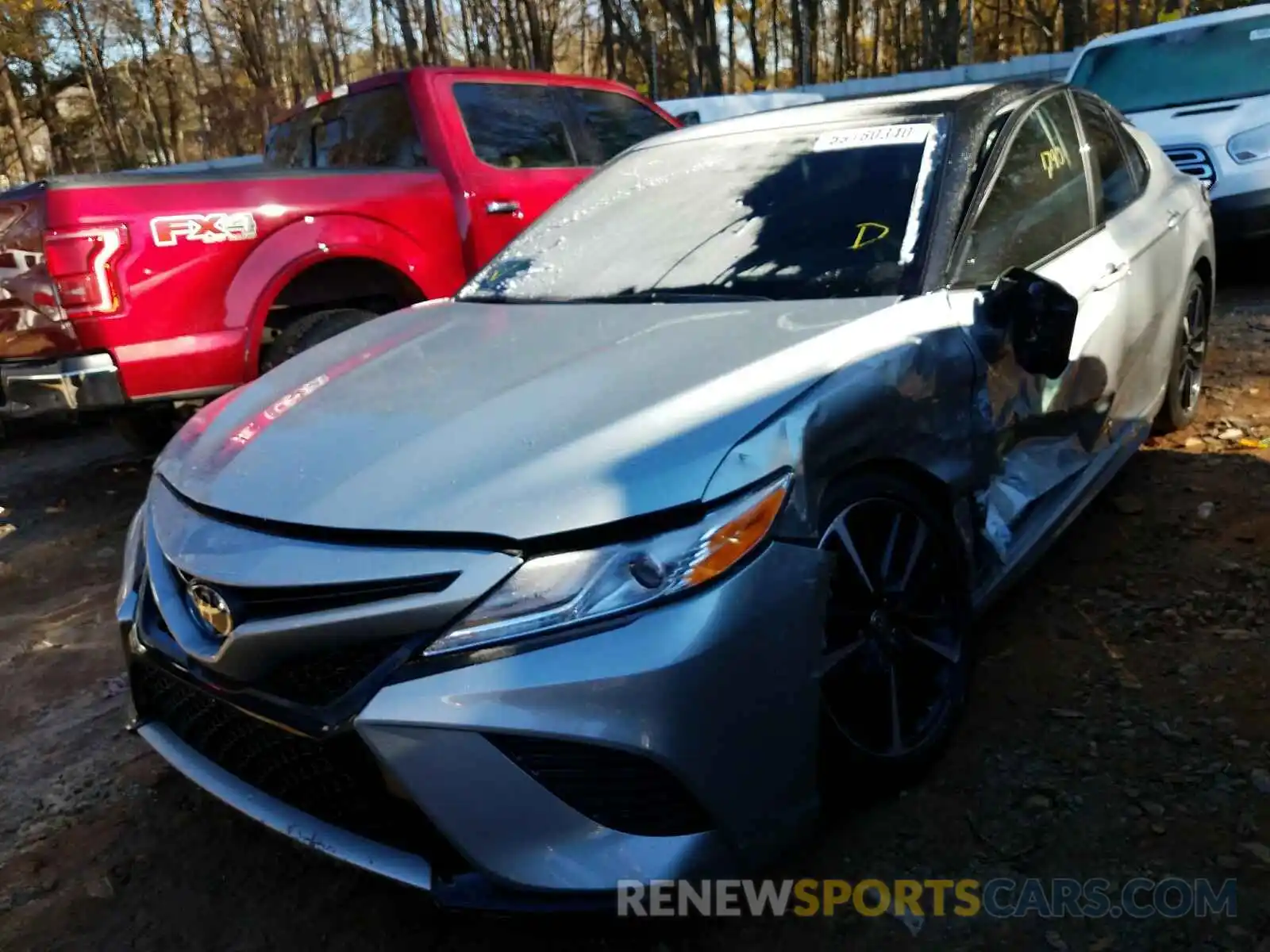 2 Photograph of a damaged car 4T1KZ1AK6LU046543 TOYOTA CAMRY 2020