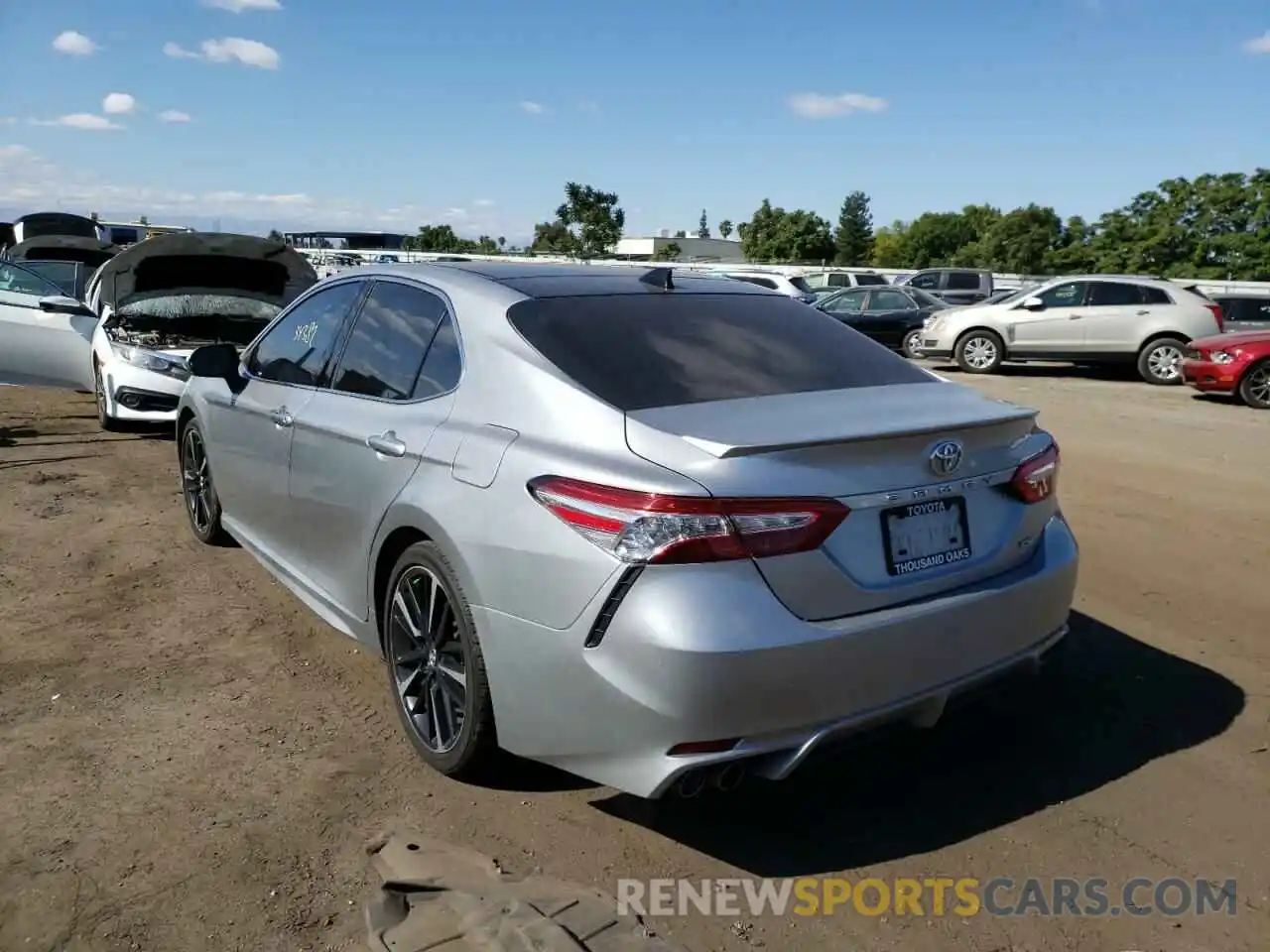 3 Photograph of a damaged car 4T1KZ1AK8LU033602 TOYOTA CAMRY 2020