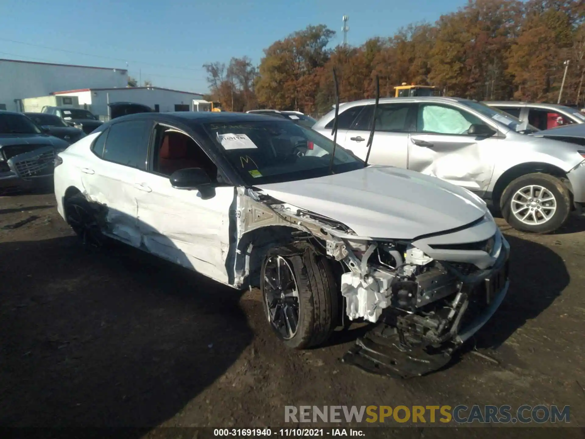 1 Photograph of a damaged car 4T1KZ1AK8LU035866 TOYOTA CAMRY 2020