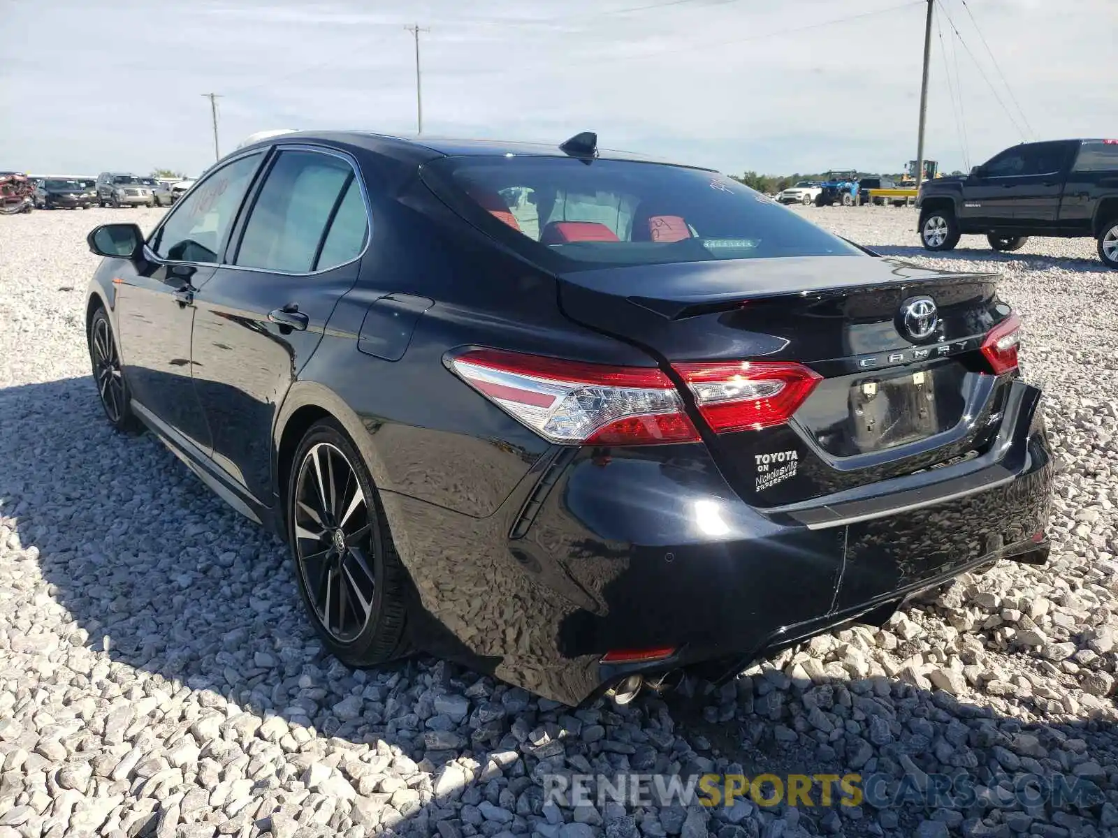 3 Photograph of a damaged car 4T1KZ1AK8LU043434 TOYOTA CAMRY 2020