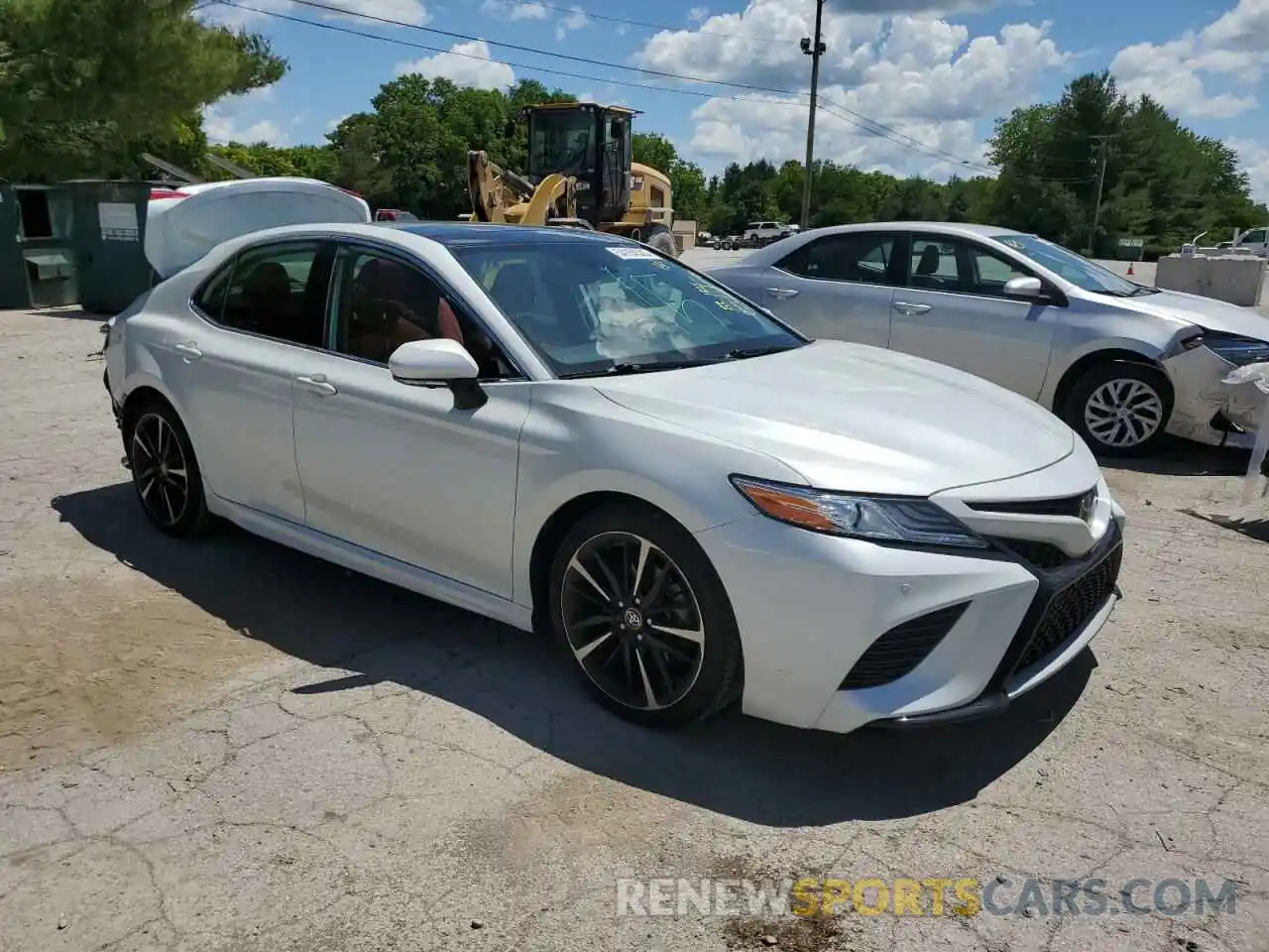 4 Photograph of a damaged car 4T1KZ1AKXLU043578 TOYOTA CAMRY 2020