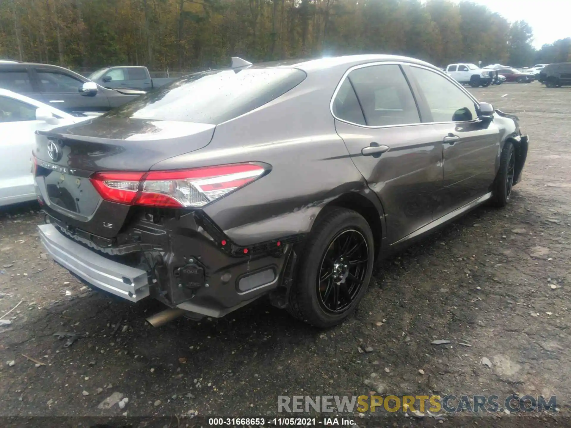 4 Photograph of a damaged car 4T1L11AK0LU859243 TOYOTA CAMRY 2020