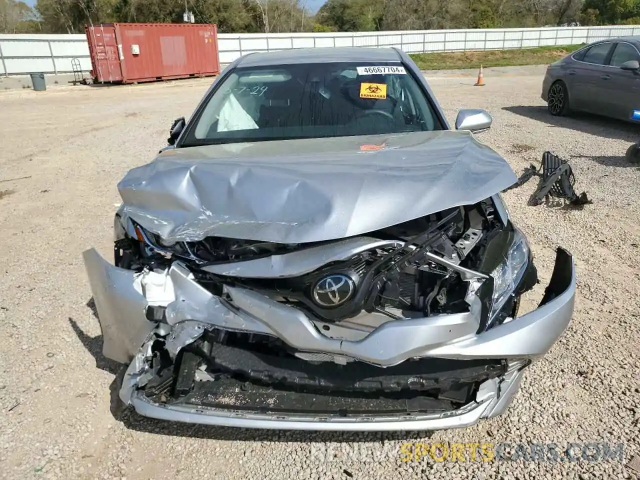 5 Photograph of a damaged car 4T1L11AK0LU978619 TOYOTA CAMRY 2020
