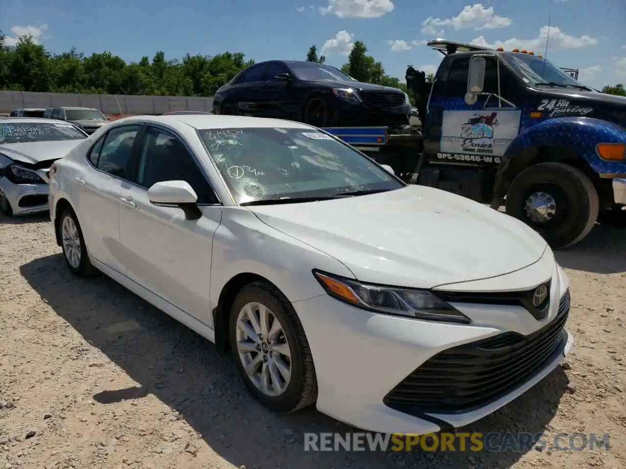 1 Photograph of a damaged car 4T1L11AK2LU874374 TOYOTA CAMRY 2020