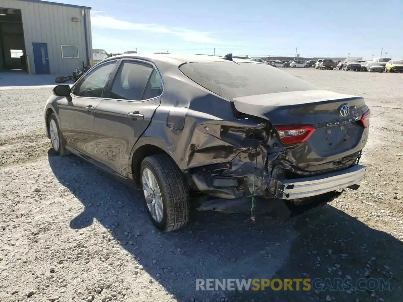 3 Photograph of a damaged car 4T1L11AK3LU394358 TOYOTA CAMRY 2020