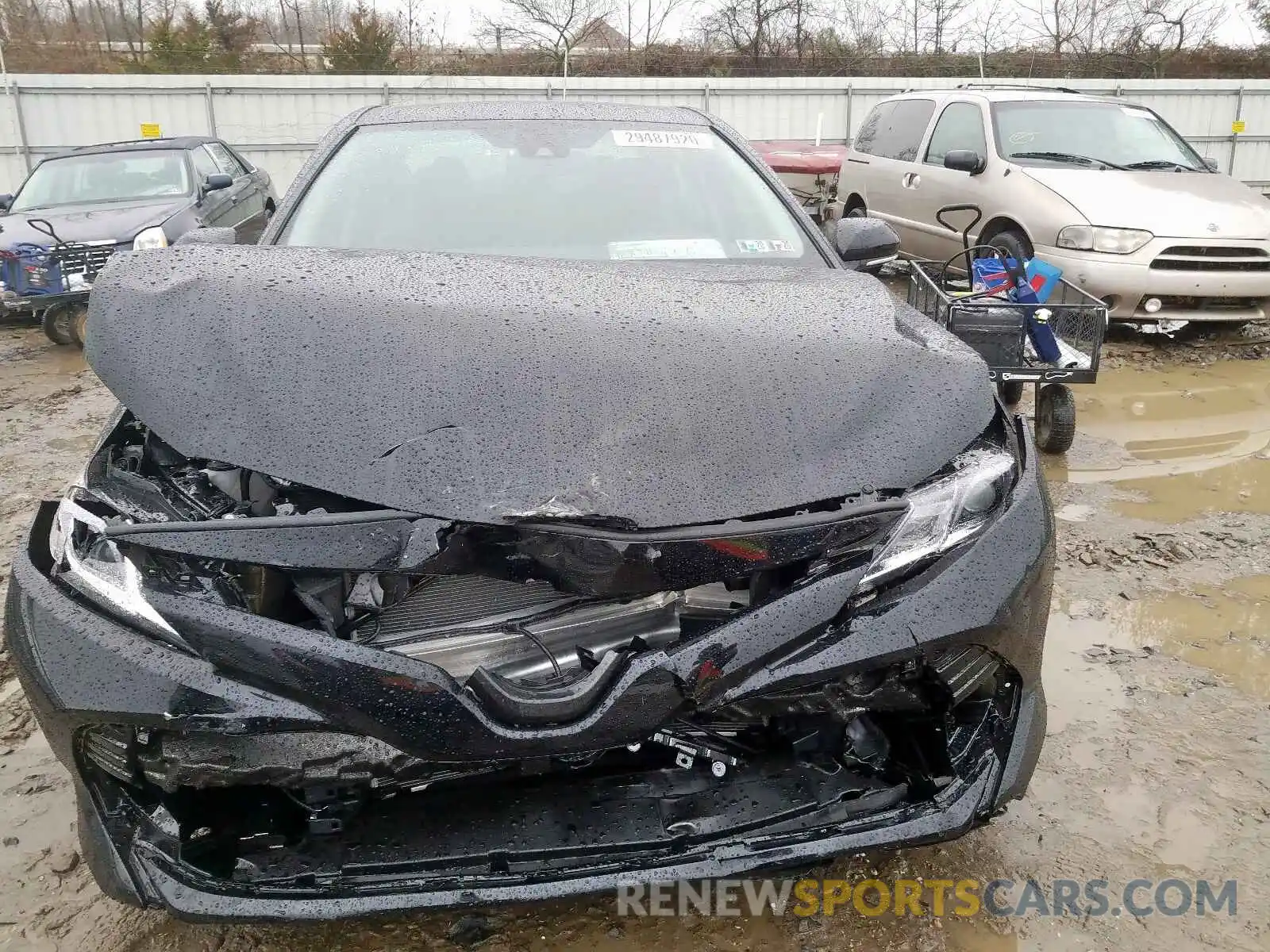 7 Photograph of a damaged car 4T1L11AK3LU860788 TOYOTA CAMRY 2020