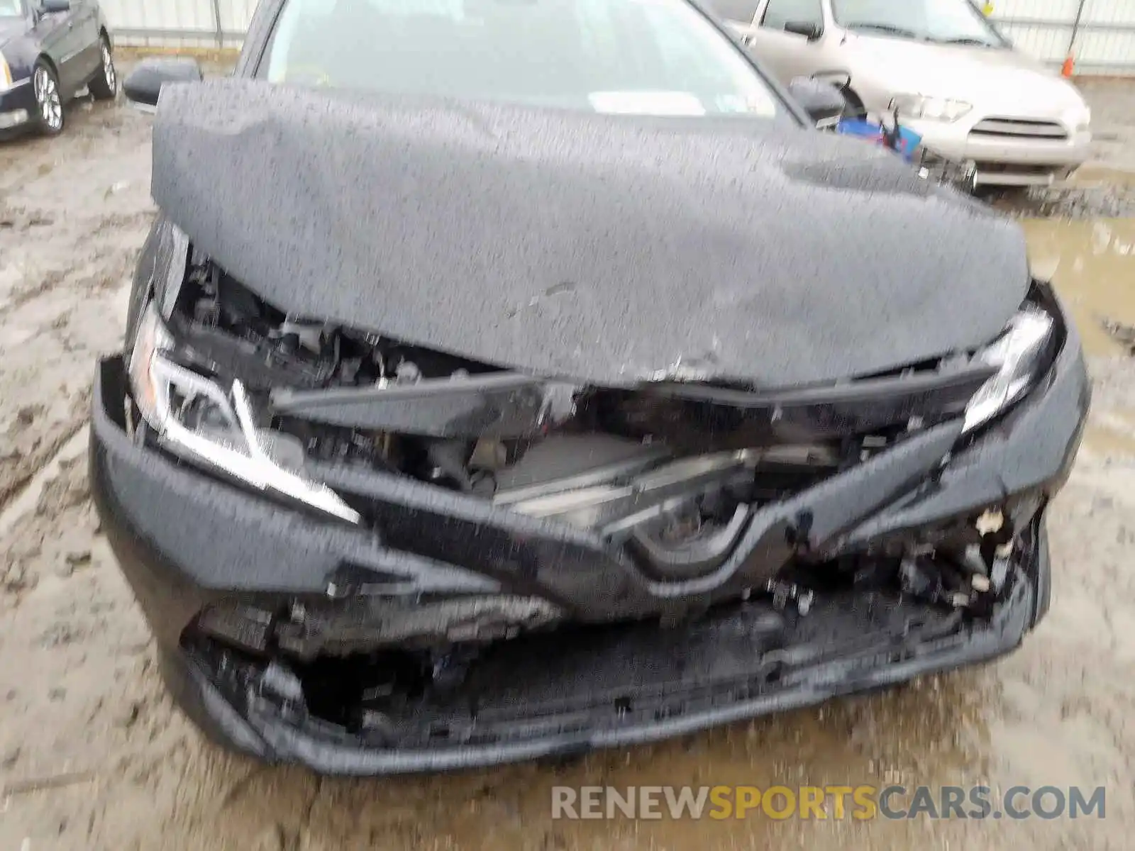 9 Photograph of a damaged car 4T1L11AK3LU860788 TOYOTA CAMRY 2020