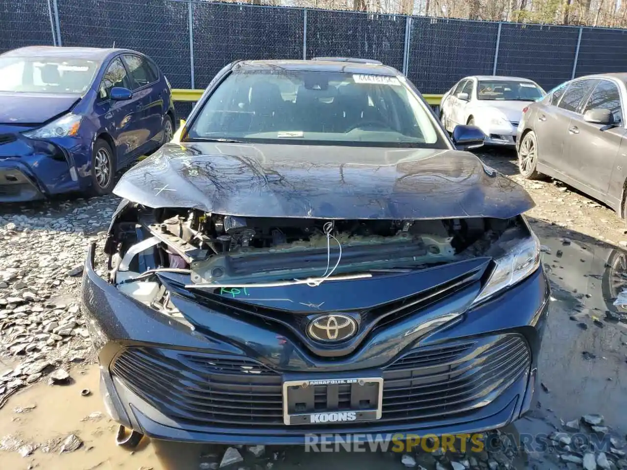 5 Photograph of a damaged car 4T1L11AK3LU947512 TOYOTA CAMRY 2020