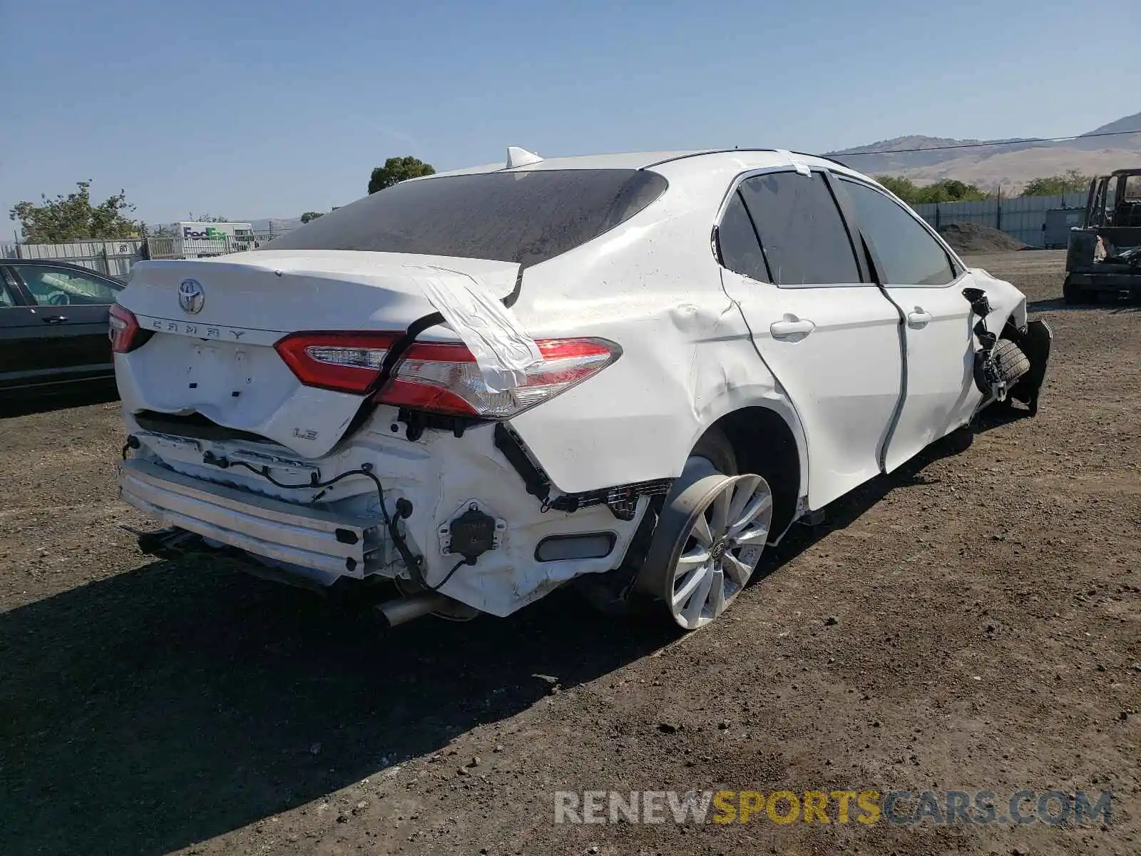 4 Photograph of a damaged car 4T1L11AK4LU964268 TOYOTA CAMRY 2020