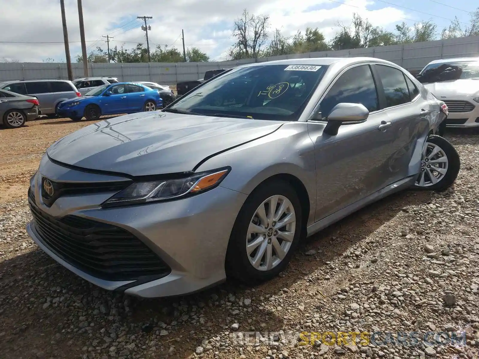 2 Photograph of a damaged car 4T1L11AK6LU963641 TOYOTA CAMRY 2020