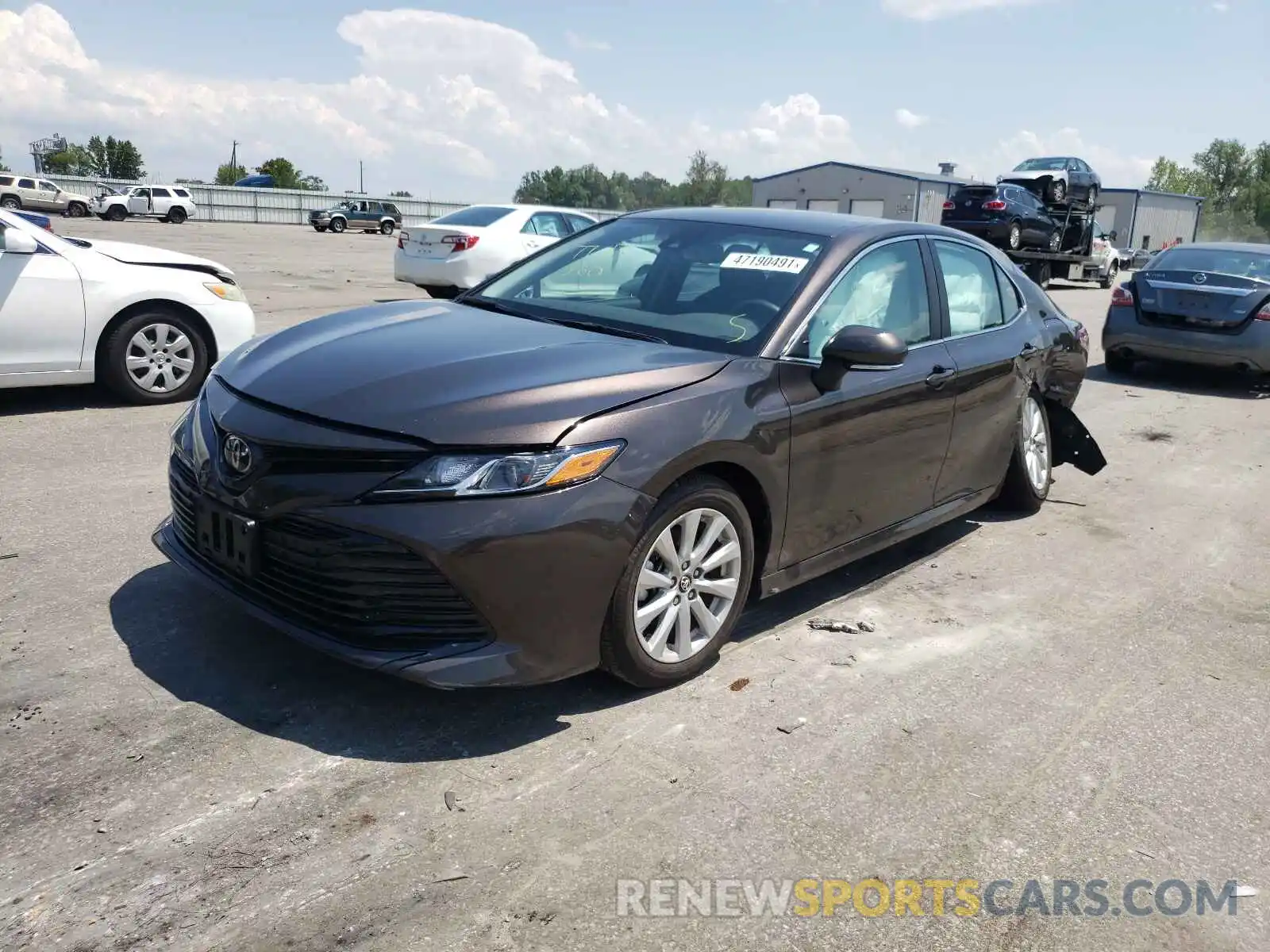 2 Photograph of a damaged car 4T1L11AK7LU858090 TOYOTA CAMRY 2020