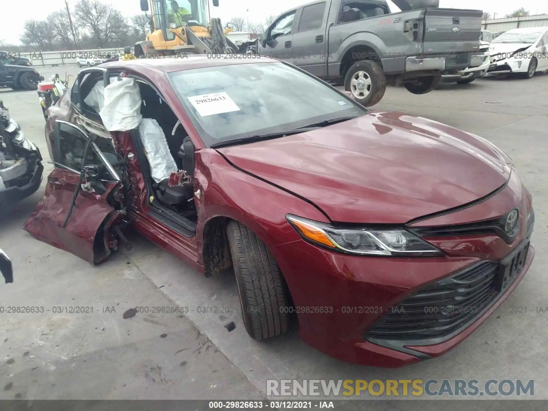 1 Photograph of a damaged car 4T1L11AK7LU938120 TOYOTA CAMRY 2020