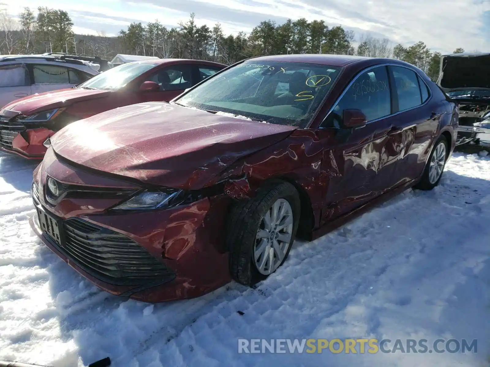 2 Photograph of a damaged car 4T1L11AK8LU304332 TOYOTA CAMRY 2020