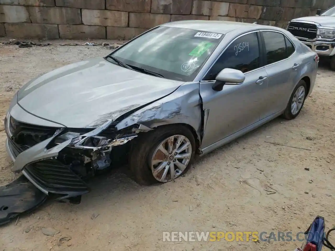 2 Photograph of a damaged car 4T1L11AK8LU502344 TOYOTA CAMRY 2020