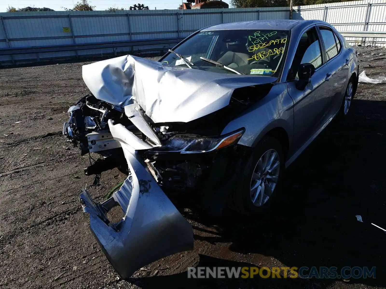 2 Photograph of a damaged car 4T1L11AK8LU883189 TOYOTA CAMRY 2020