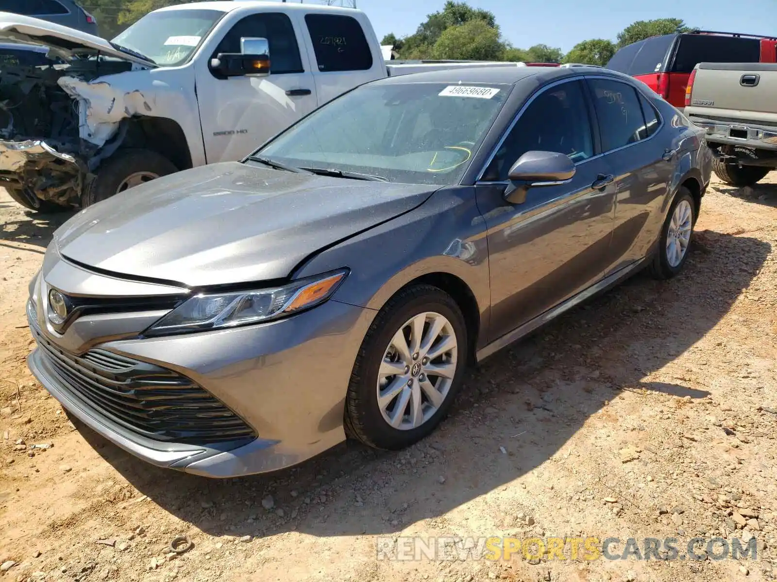 2 Photograph of a damaged car 4T1L11AK8LU898968 TOYOTA CAMRY 2020