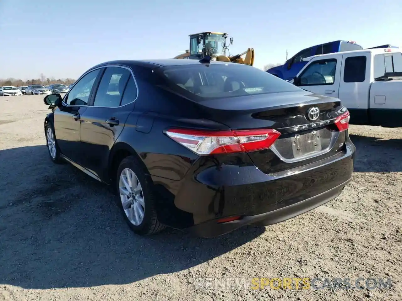 3 Photograph of a damaged car 4T1L11AK9LU501414 TOYOTA CAMRY 2020