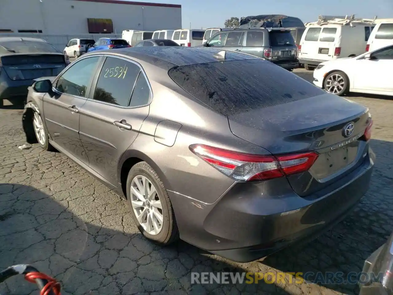 3 Photograph of a damaged car 4T1L11AK9LU882441 TOYOTA CAMRY 2020