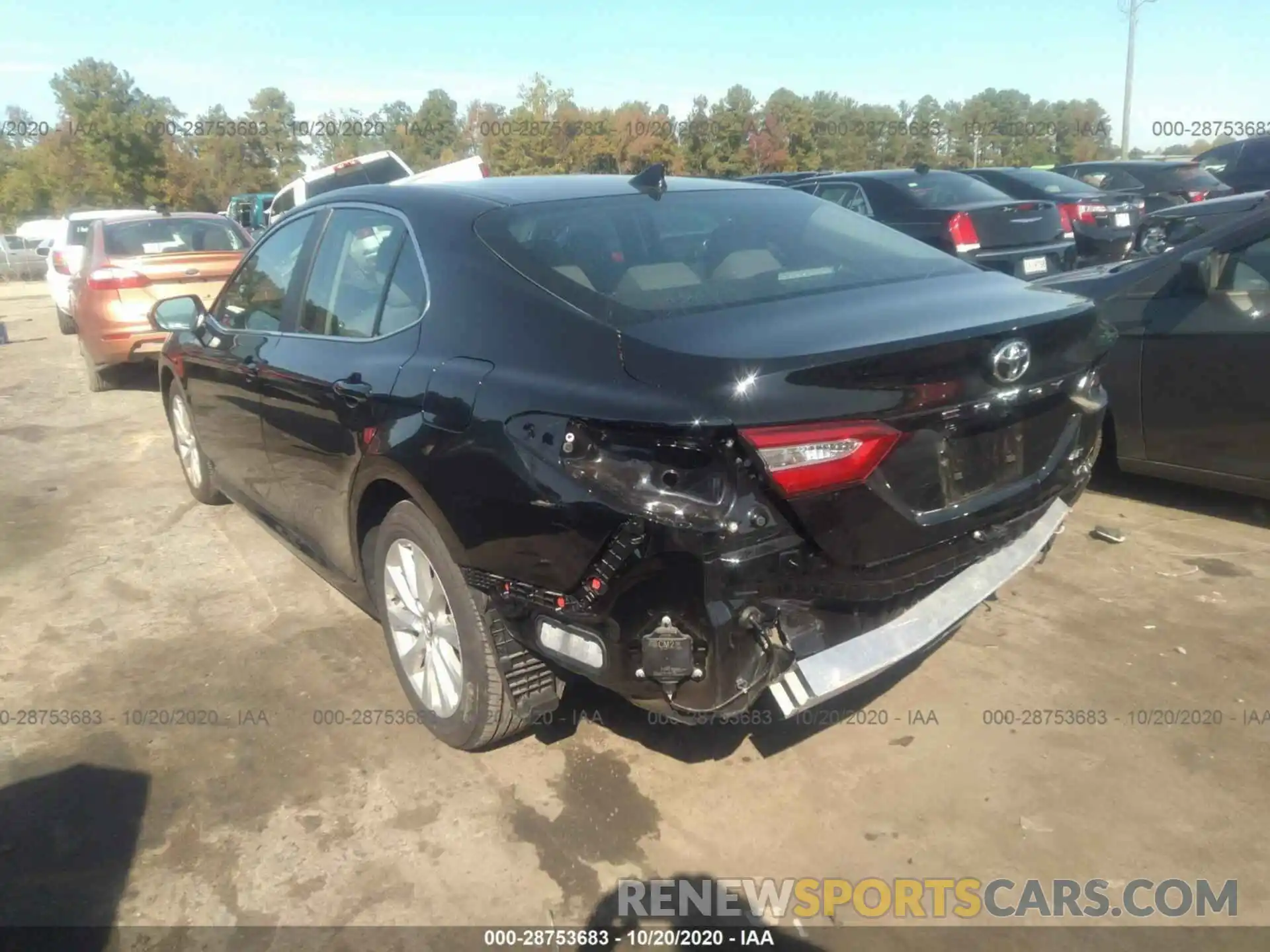 3 Photograph of a damaged car 4T1L11AK9LU913932 TOYOTA CAMRY 2020